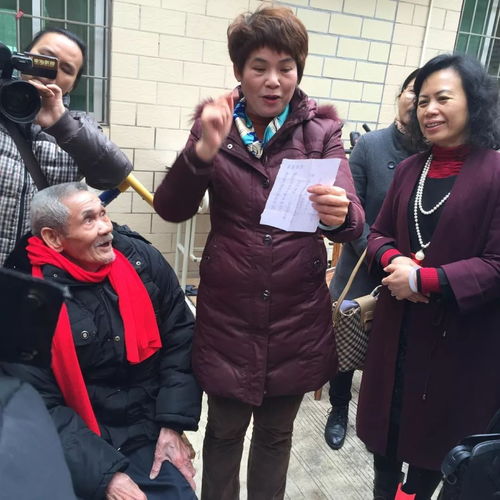 高要区妇联携手女企业家联谊会到敬老院慰问孤寡老人