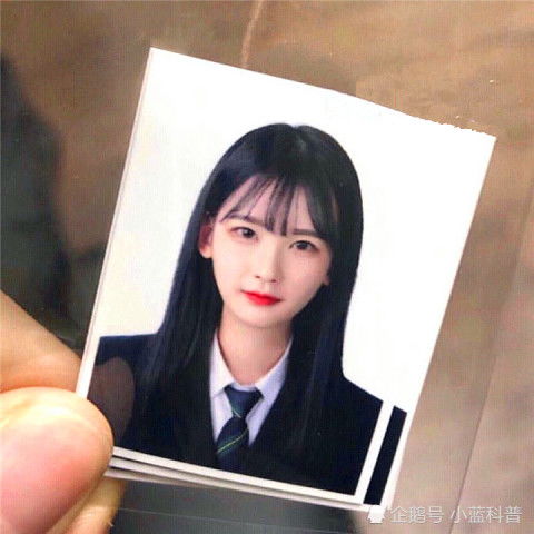 资深摄影师女生拍证件照,记住这3个小心机,照片比真人美