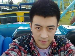 长得帅也高的男人他们不懂追女孩子身边异性朋友也不多这种男人是什么样的