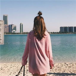 青春色彩的个性女生微信背影头像异地恋费钱费时费流量