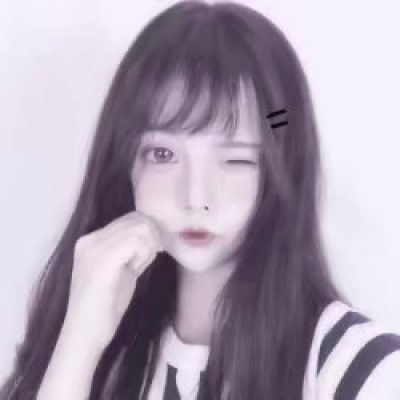 穿制服女生闺蜜头像