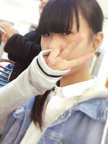 16岁女孩子照片同一个人