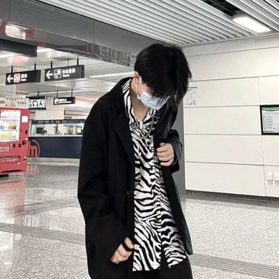 正装女生头像图片大全真人男生