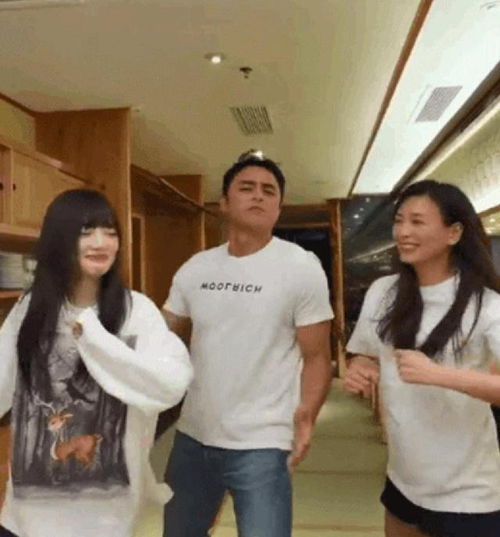 明道加盟张庭微商公司,与女员工互动辣眼睛,被林瑞阳同化了