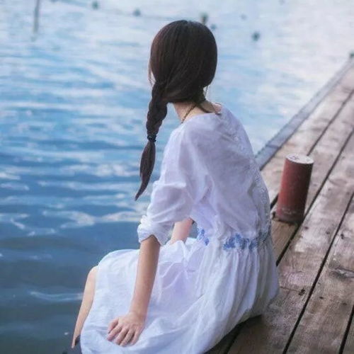女人背影气质头像章泽天