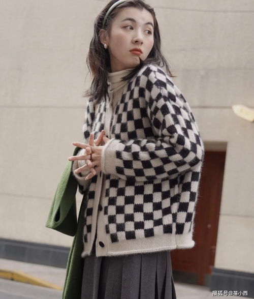 真正有品位的女人,都爱穿针织开衫学博主这样搭,时髦特好看