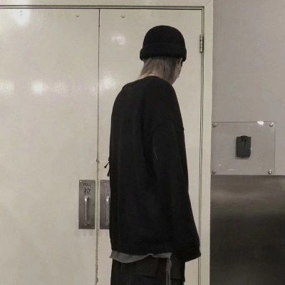 男生头像背影帅气高清没人爱我怎么样