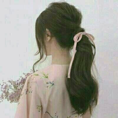 一个离异女人的醒悟女人离婚后,余生只剩一条出路可走