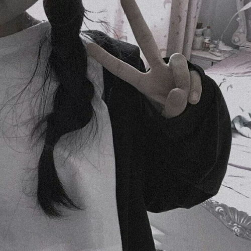 女生头像不能说自己平平无奇,我们都是独一无二