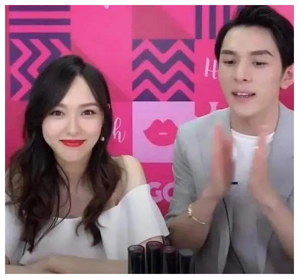 李佳琦吸烟有什么好看的,来看他直播间的女明星们吧