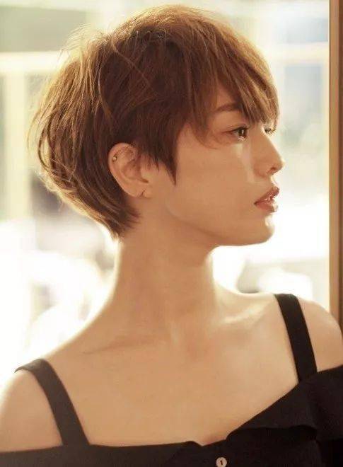 20款适合20代女生的日系短发造型