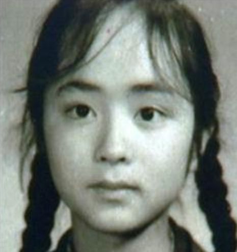 谢莉斯一代歌唱家却遭丧母又丧女,半百患脑梗,幸得爱人陪伴