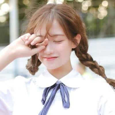 女生给你发这些消息,很明显在表白大兄弟还不明白吗