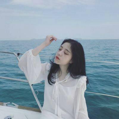 美女头像2018唯美长发有气质得不到的回应应该适可而止