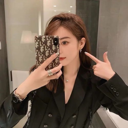 头像女生简单气质精选