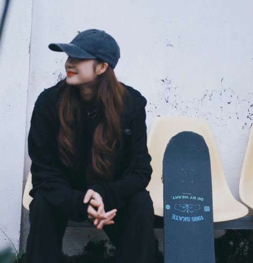 ins高级感女生头像