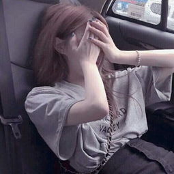 伤感唯美美女头像侧身清新小美女