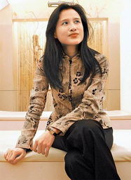 绿营古典气质美女成婚同仁心碎了
