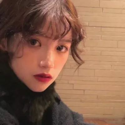 女生头像ins风优质女头
