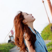 清纯挚爱qq女生头像越二越有范