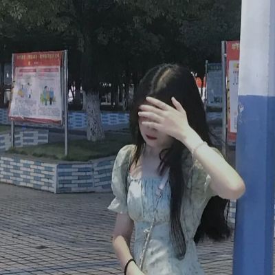 忧郁不露脸女头自己披星戴月的奔向理想与自由