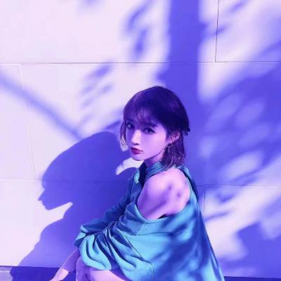 女生头像紫色系韩版,这种贼好看的换头像吗