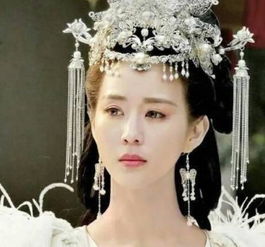 杨颖刘诗诗张钧甯杨蓉刘亦菲韩雪杨幂,小花白衣装扮谁仙气飘飘