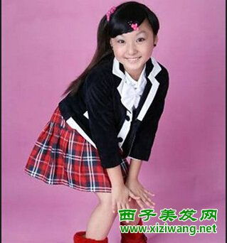 怎样给十二岁的女儿绑头发