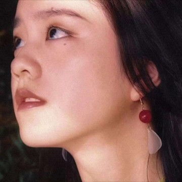 黑暗冷酷真人女头像
