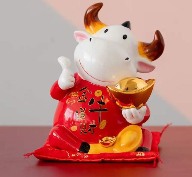 85年生肖牛今年经历一些挫折,获得属于自己的幸福