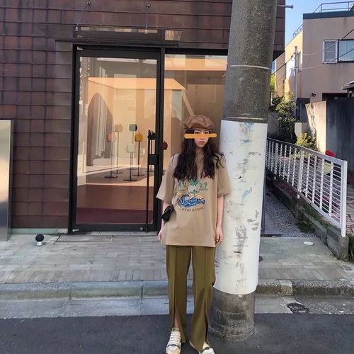 求求你们女生不要再穿烂大街阔腿裤了今夏流行瘦瘦裤,谁穿谁显腿长