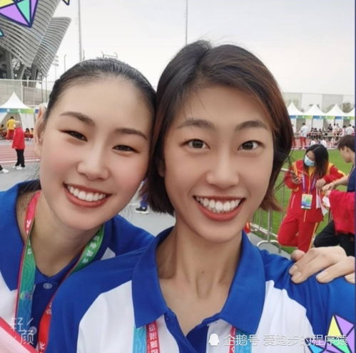 女排前国手颜妮近况生日当天晒花和蛋糕,35岁或依然单身