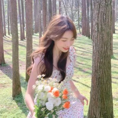 超仙的头像女生头像真人ins