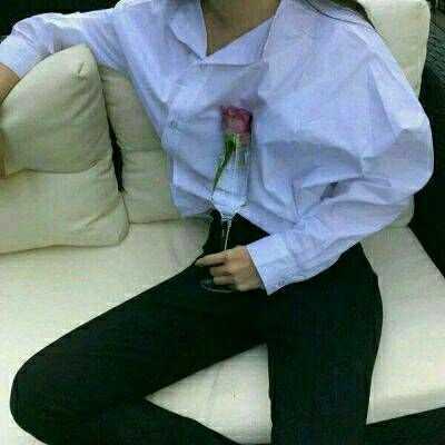不露脸领带衬衫制服部位爱人头像