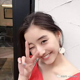 厌世头像女男人