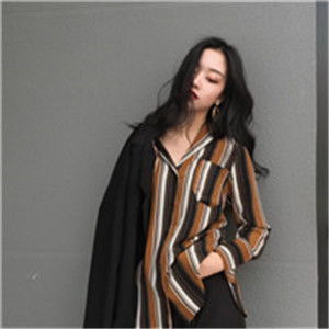 可爱迷人的少女美女头像给人一份舒适的气质感