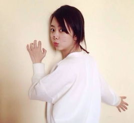 女星卖萌你喜欢谁郑爽可爱唐嫣还活跃在少女时代