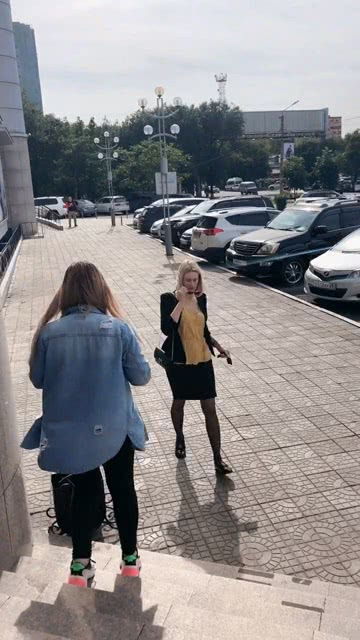 俄罗斯的气质美女,又美又有气质,羡慕嫉妒恨啊