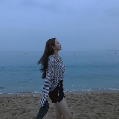 清新唯美欧美女生意境背影