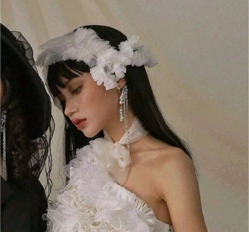闺蜜头像心仪女孩常驻身边