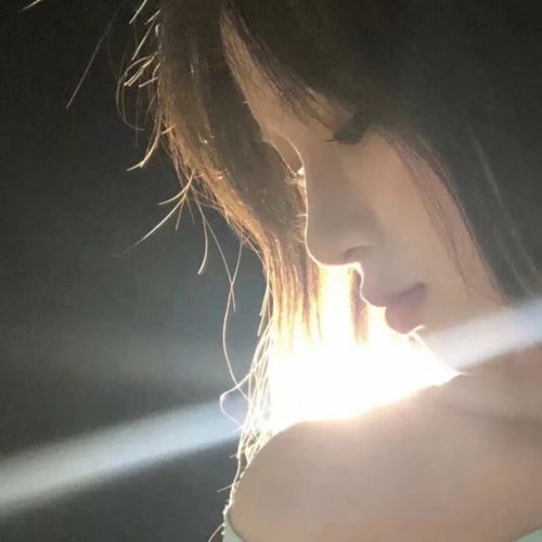 这就是纯欲风女生头像吗