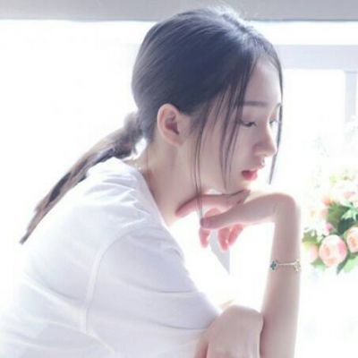 四月上旬后,红尘一隅,桃花缱绻,故人回眸,缘分犹在,倾心相依金牛座