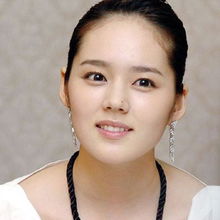 年度清纯氧气美女邻家美女让人有如沐春风之感