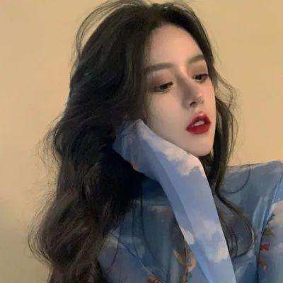 微信头像时尚有气质的女生头像
