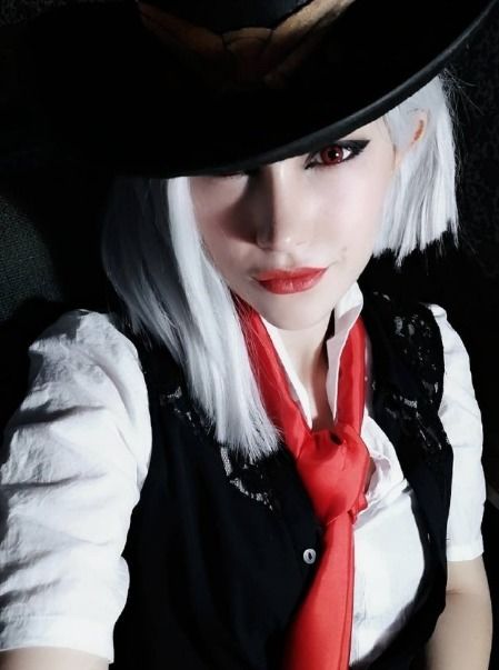 守望先锋国外美女cos艾什肤白貌美眼神邪魅
