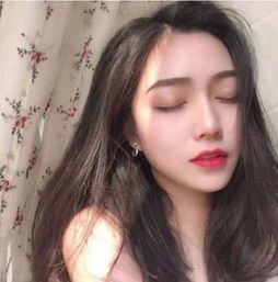 异性经常这样给你发qq,趁早甩掉吧,人家根本没瞧上你