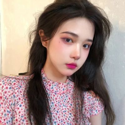 百看不厌的温柔干净女生头像图片