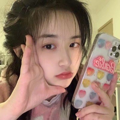 女头在晴天一路向北会遇见花海吗