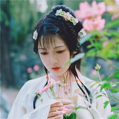 四月中旬过后,这三大星座运势大反转,注定能大富大贵