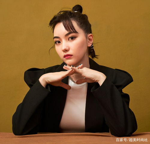 混血美女成围棋女神,长相甜美气质清冷,网友美貌才华并存
